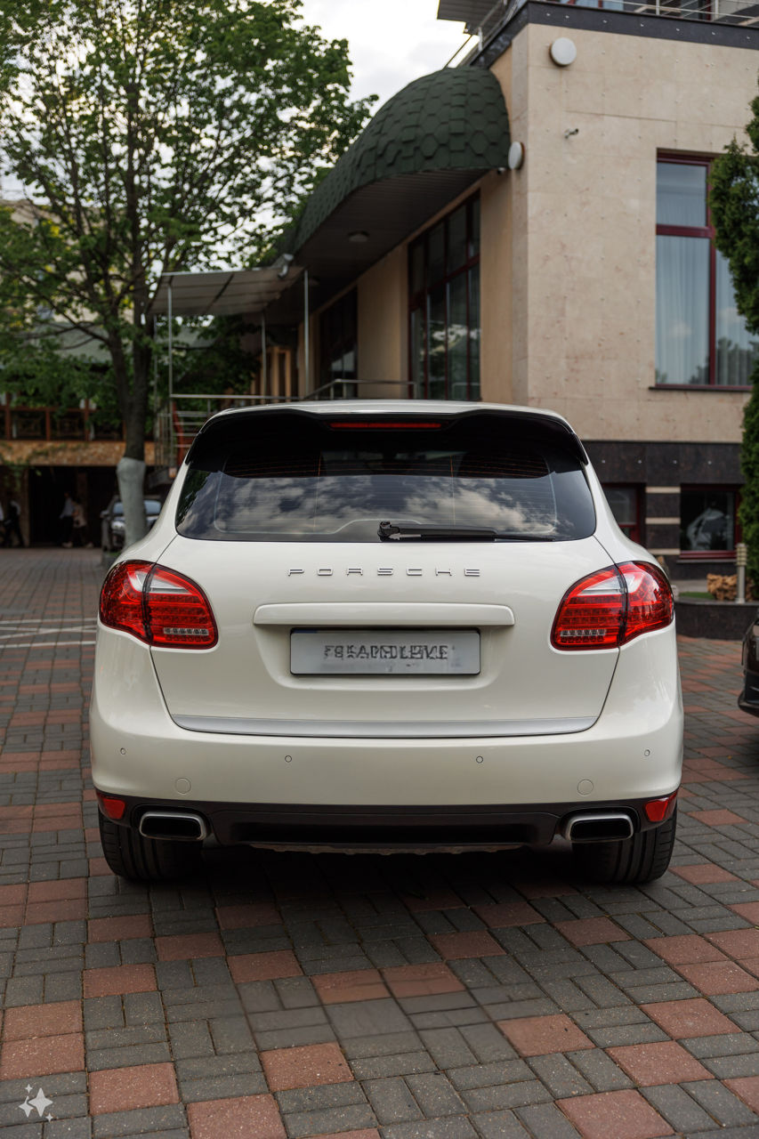 Porsche Cayenne foto 3