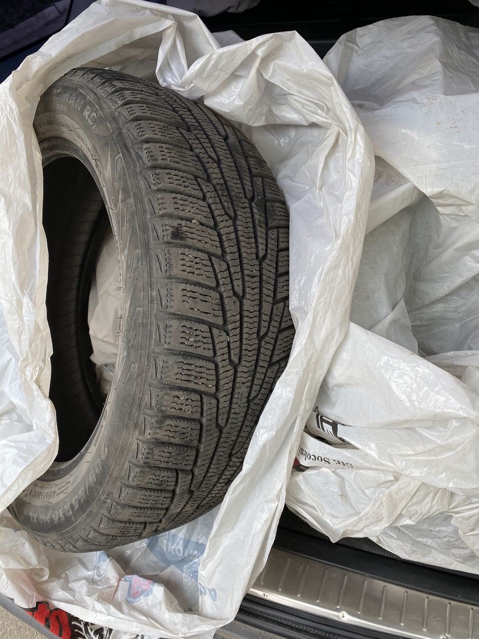 Nokian 205/55 R16
