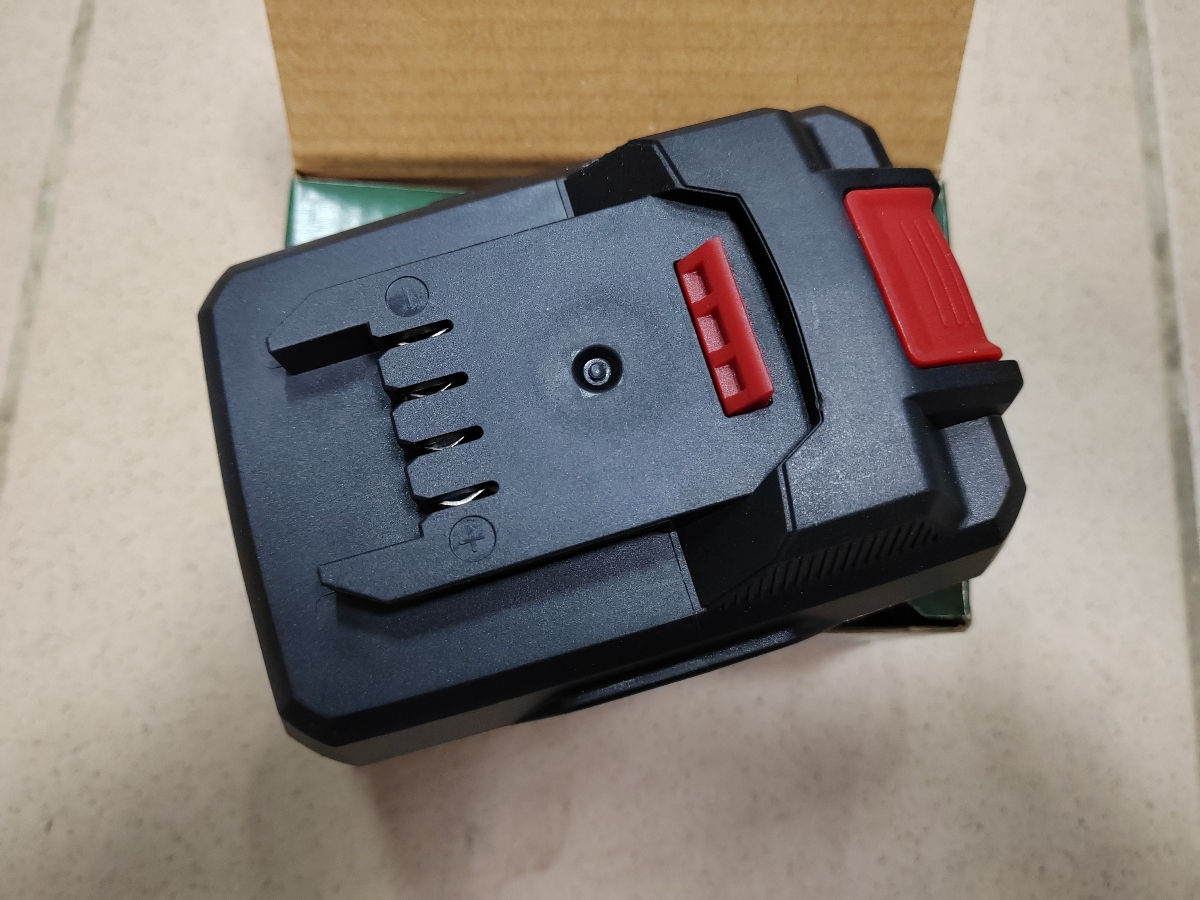 Acumulator  Parkside 20V 2AH foto 3