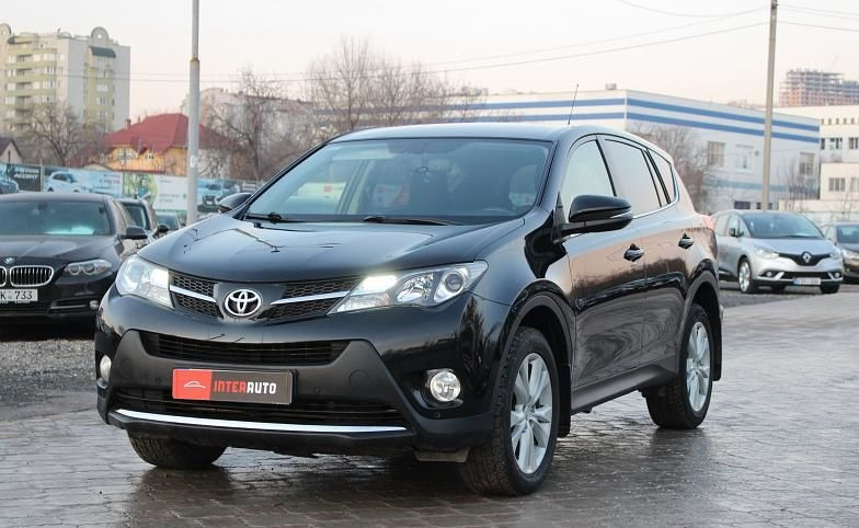 Toyota Rav 4 foto 0