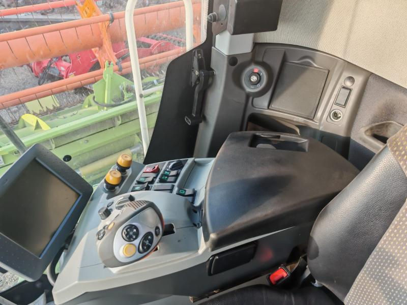 Combină Claas Lexion 750 4X4 din 2018 foto 4
