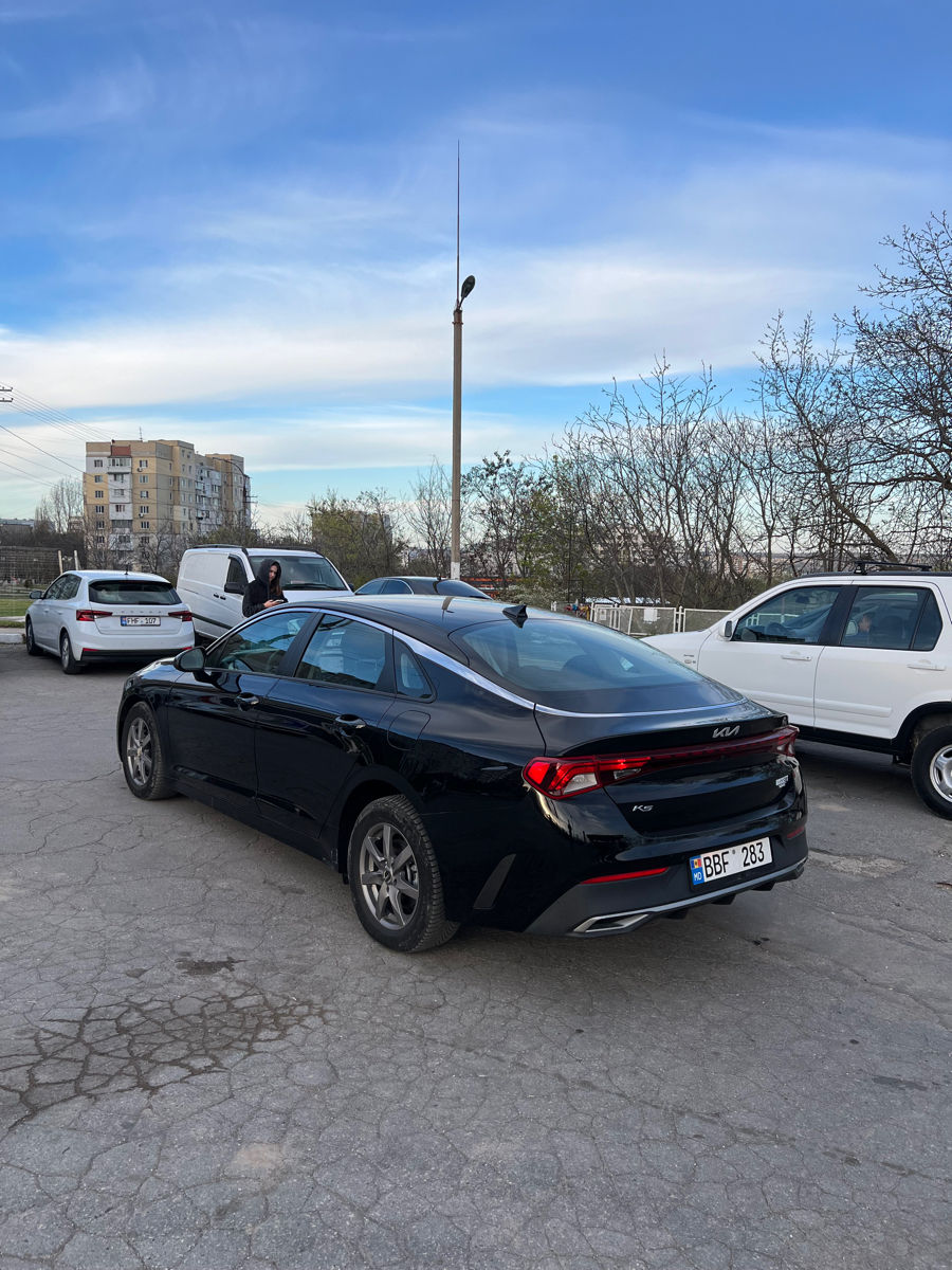 KIA K5 фото 8