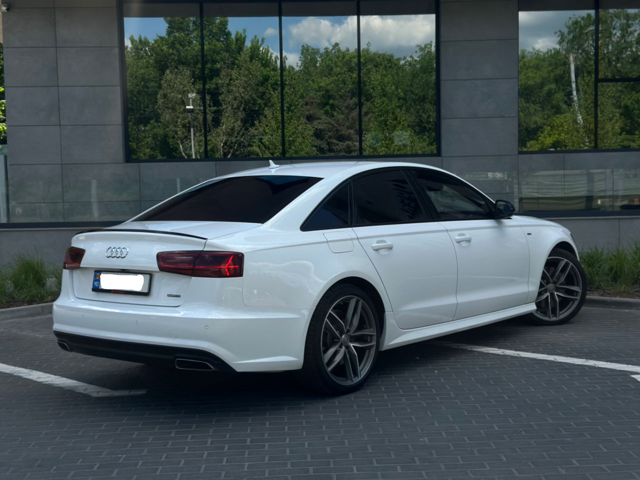 Audi A6 foto 1