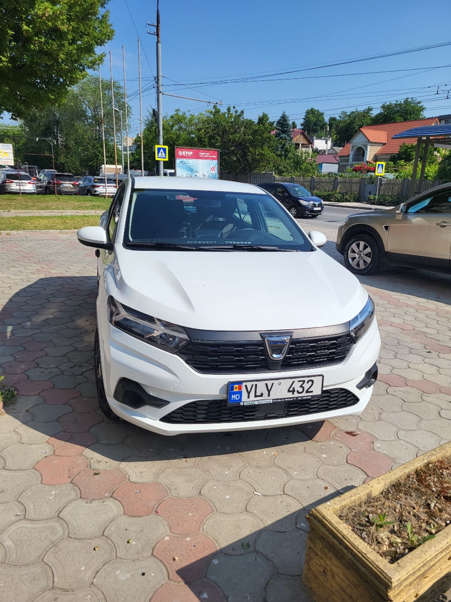 Dacia Logan foto 0