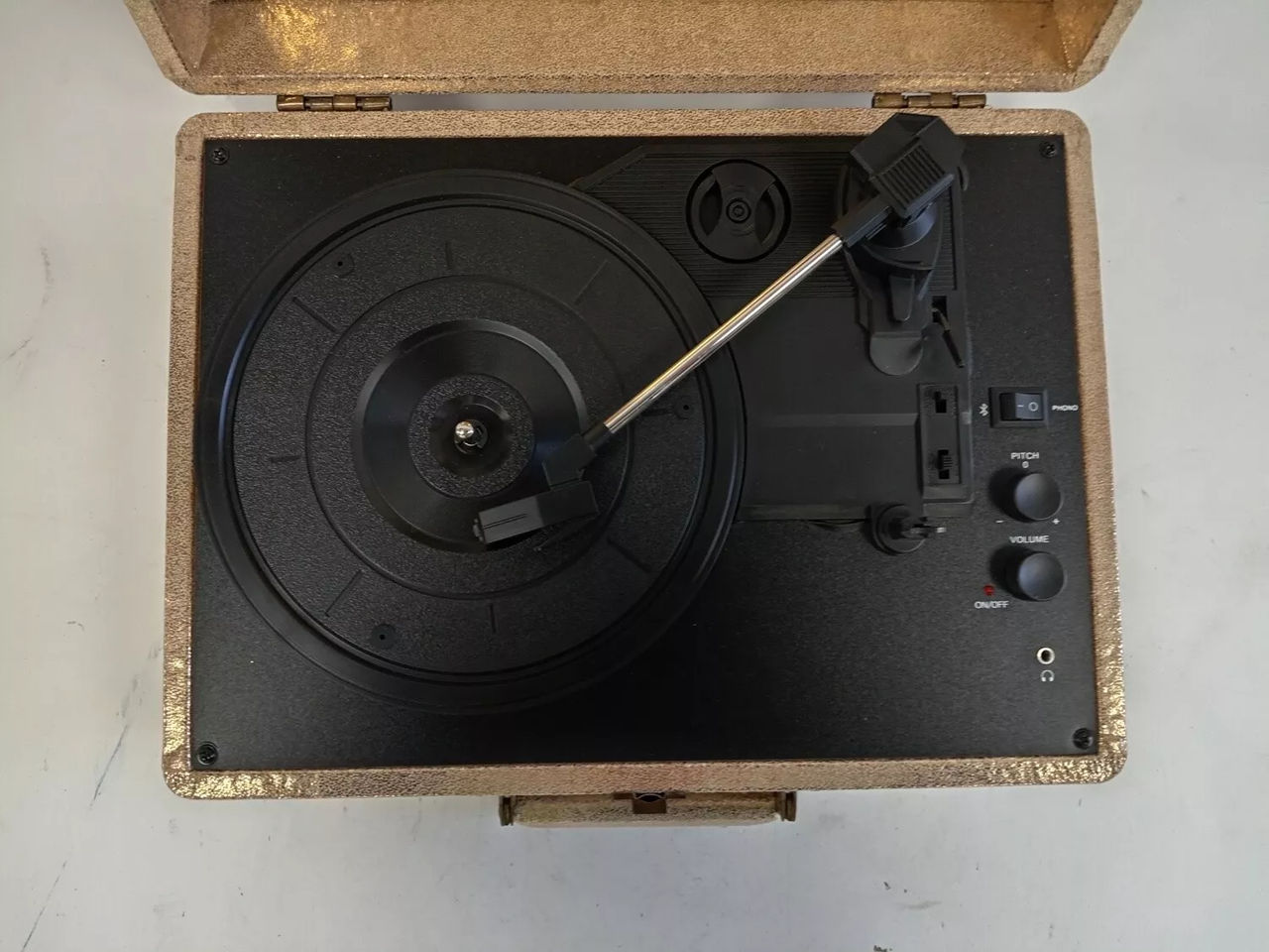 New!!! Digitnow Vinyl Pick-up / Bluetooth / Переносные Чемонданчики / / Есть Разные Пластинки фото 10