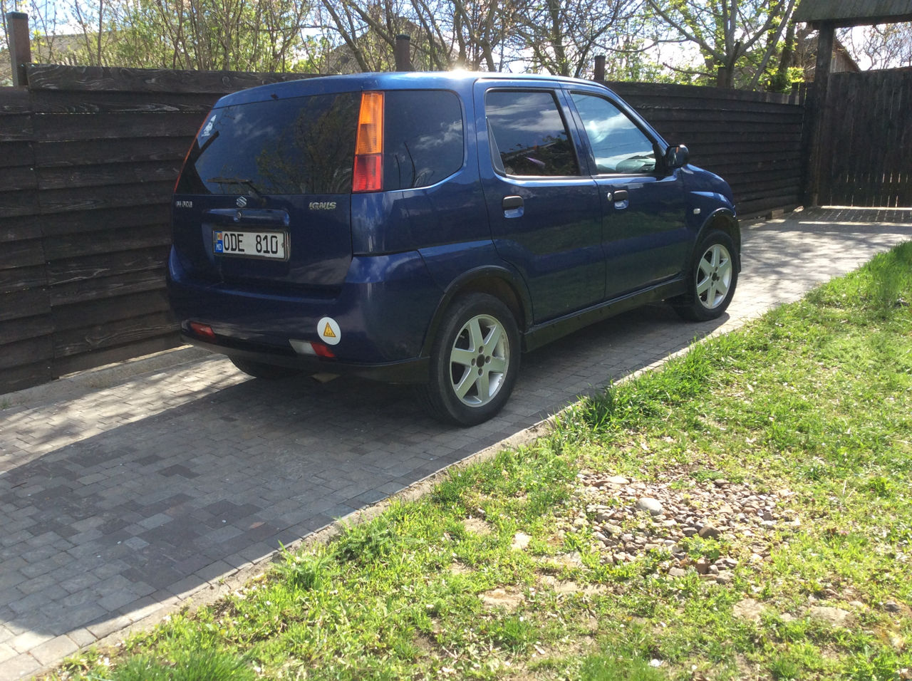 Suzuki Ignis foto 2