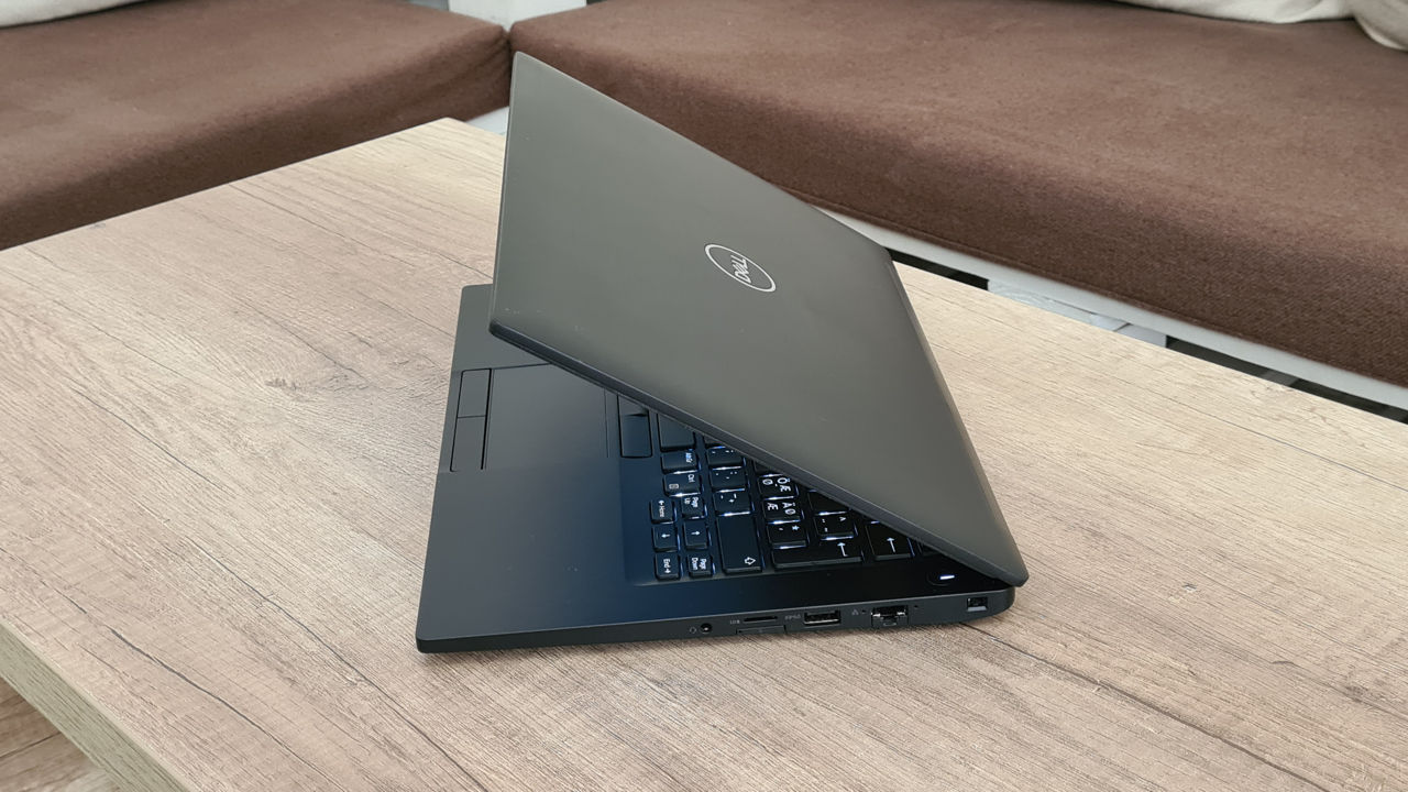 Dell Latitude 7490 (14.1" FullHD ips, i7-8650U, Ram 16Gb DDR4, SSD NVME 256Gb) foto 8