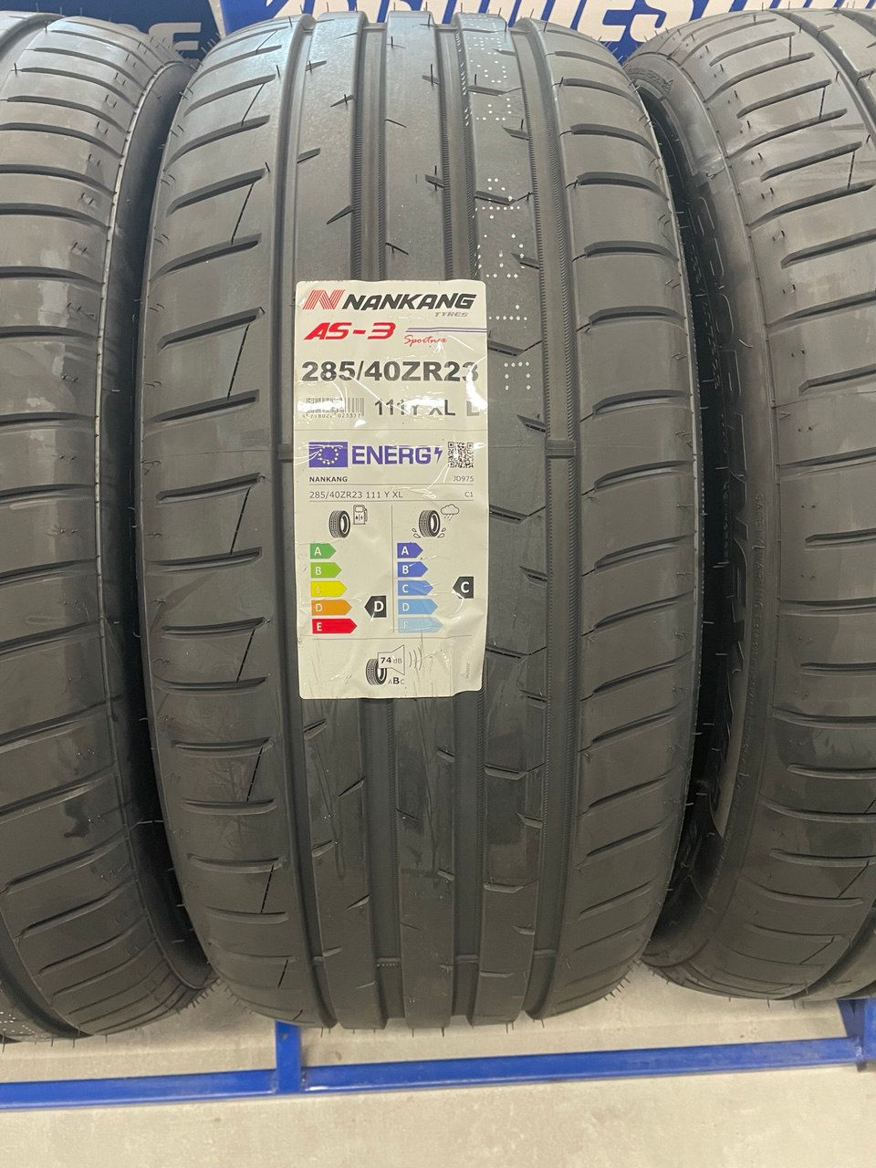 285/40R23 + 325/35R23 Pirelli PZ4 (MO). Лето. Доставка! фото 3