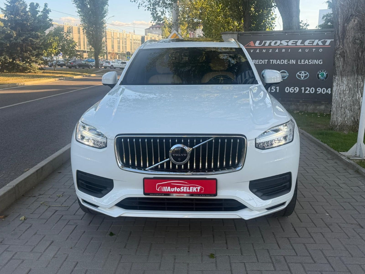 Volvo XC90 2020 photo 2