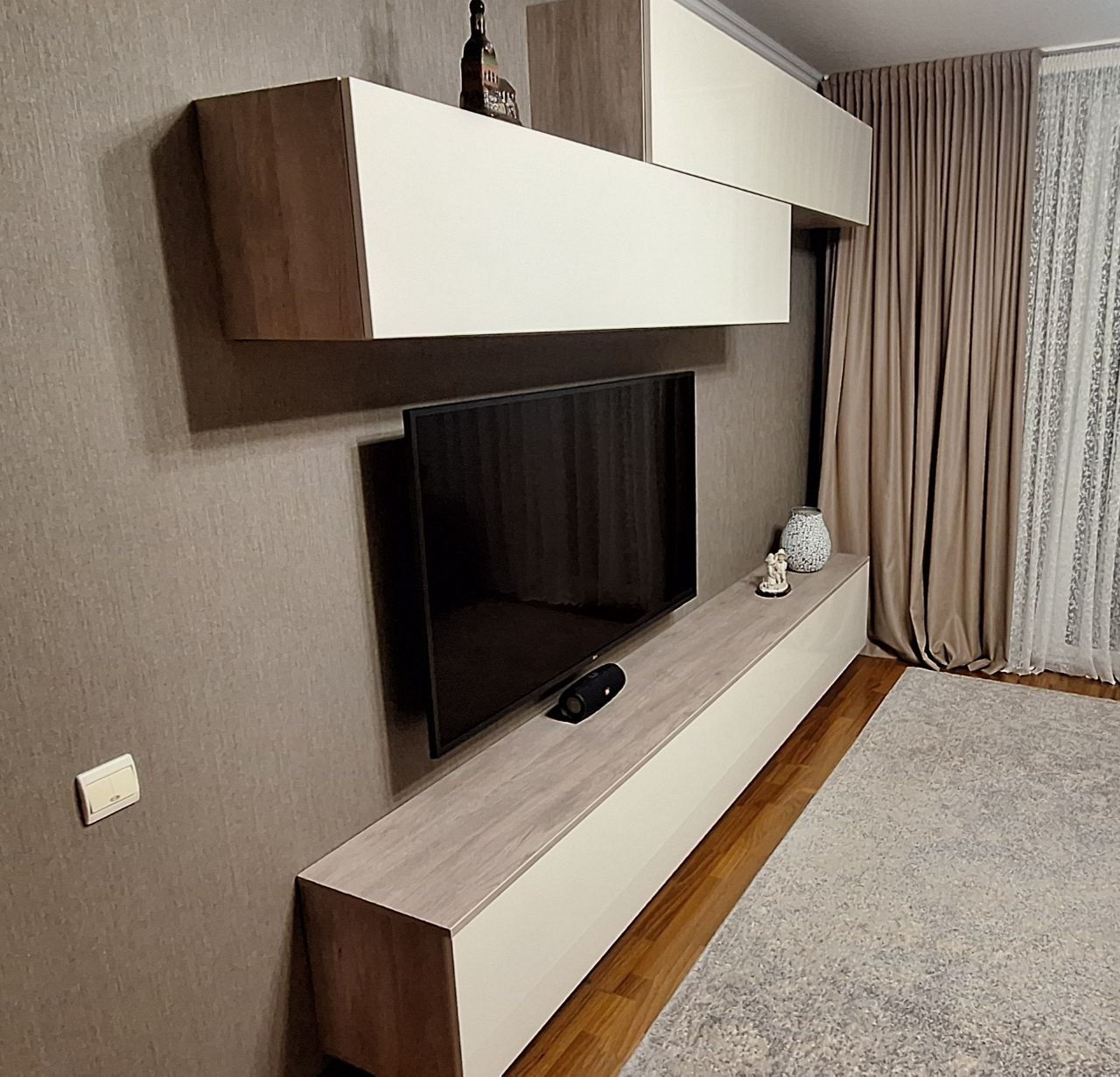 Стенка под тв 270 / mobilier pentru tv 270 фото 1