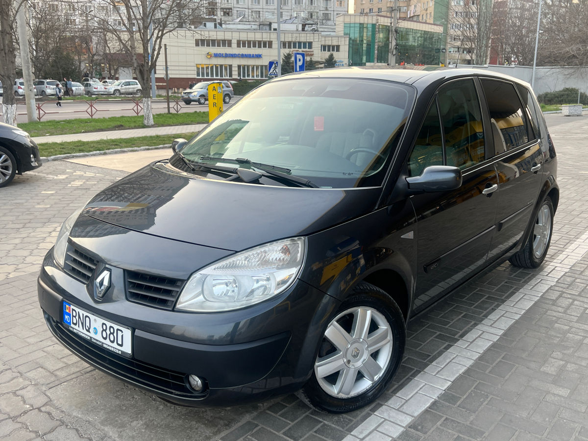 Renault Scenic foto 2