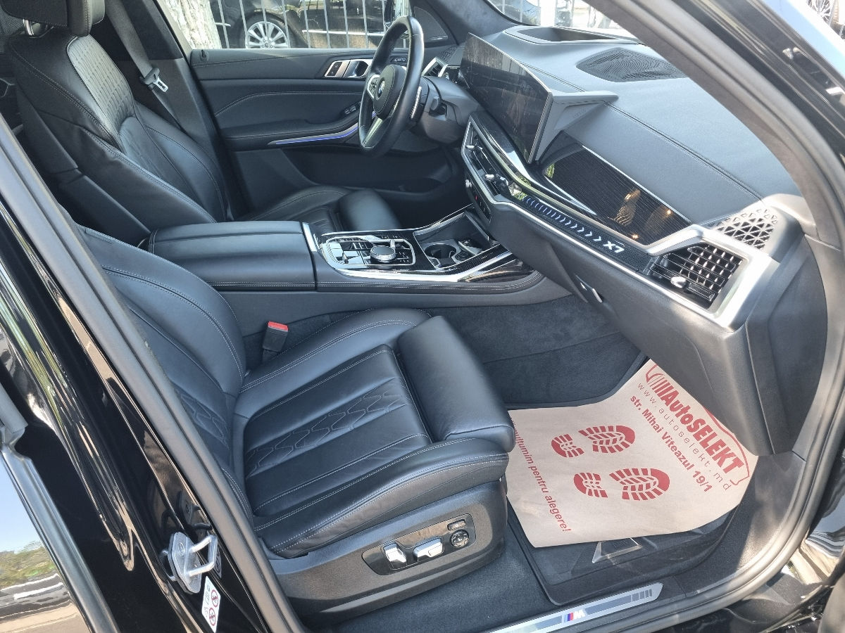 BMW X7 2023 photo 9