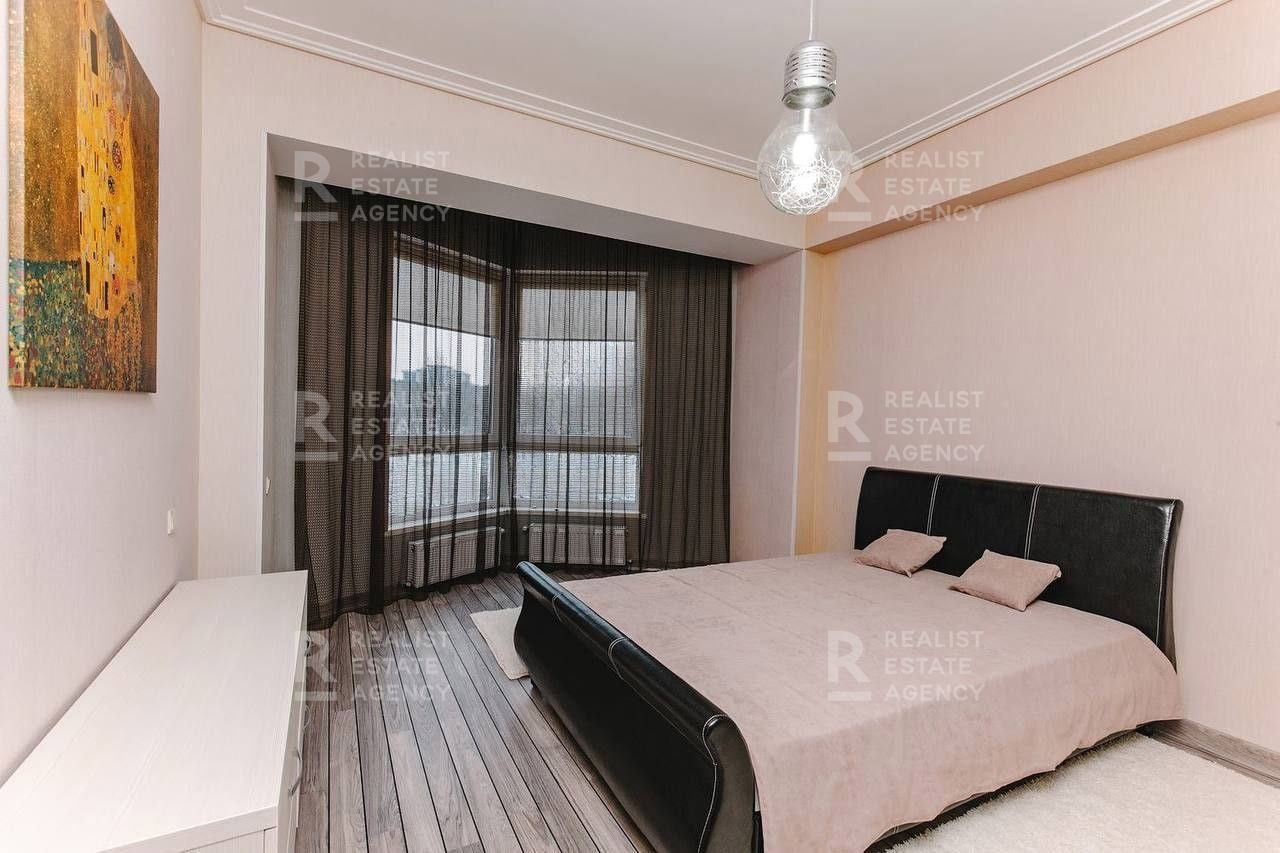 Apartament cu 2 camere, 76 m², Botanica, Chișinău foto 4