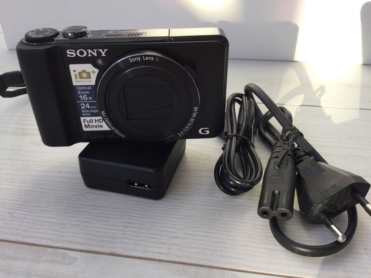 Sony Cyber-shot DSC-HX9V
