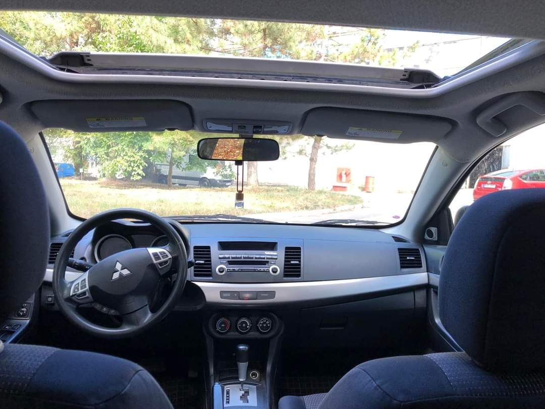 Chirie auto foto 8