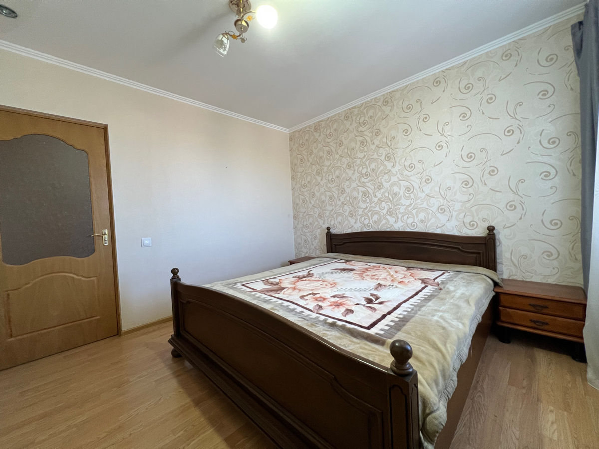 Apartament cu 2 camere, 70 m², Durlești, Chișinău foto 3