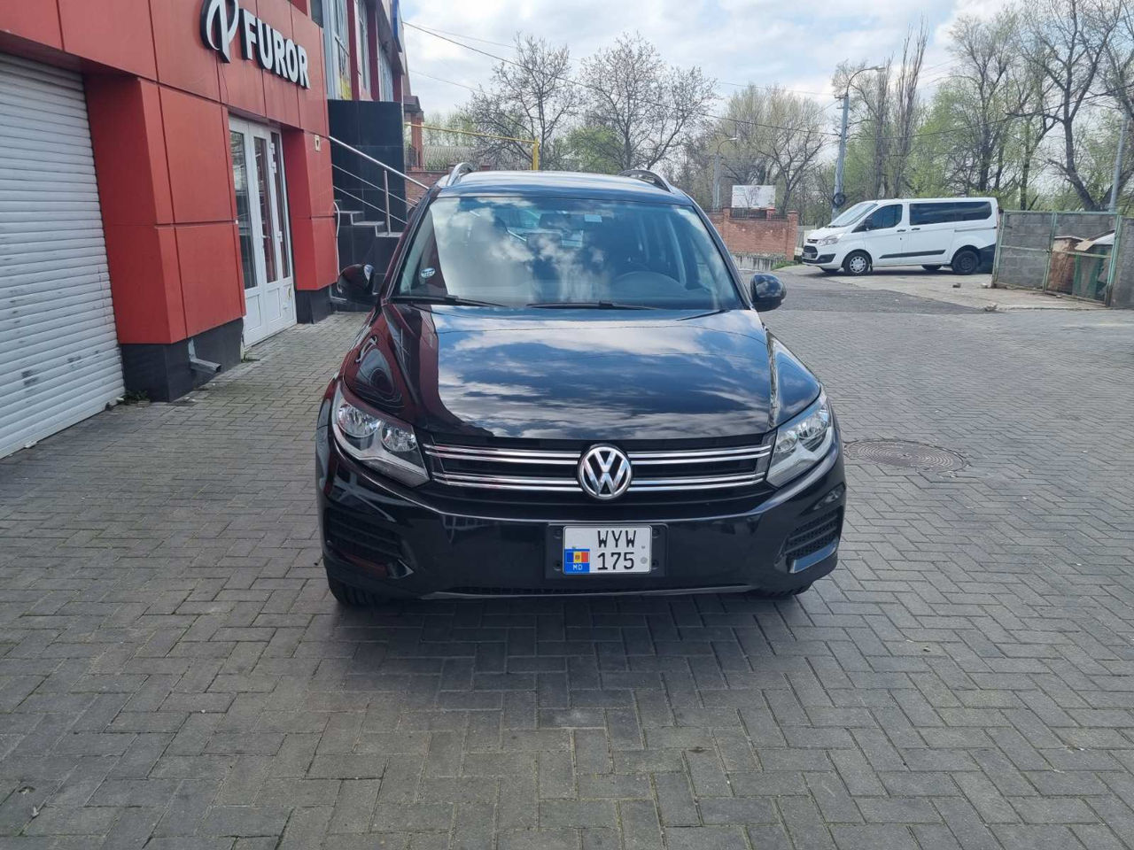 Volkswagen tiguan chirie auto  авто прокат rent a car фото 6
