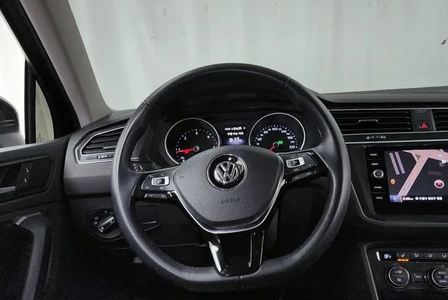 Volkswagen Tiguan foto 10