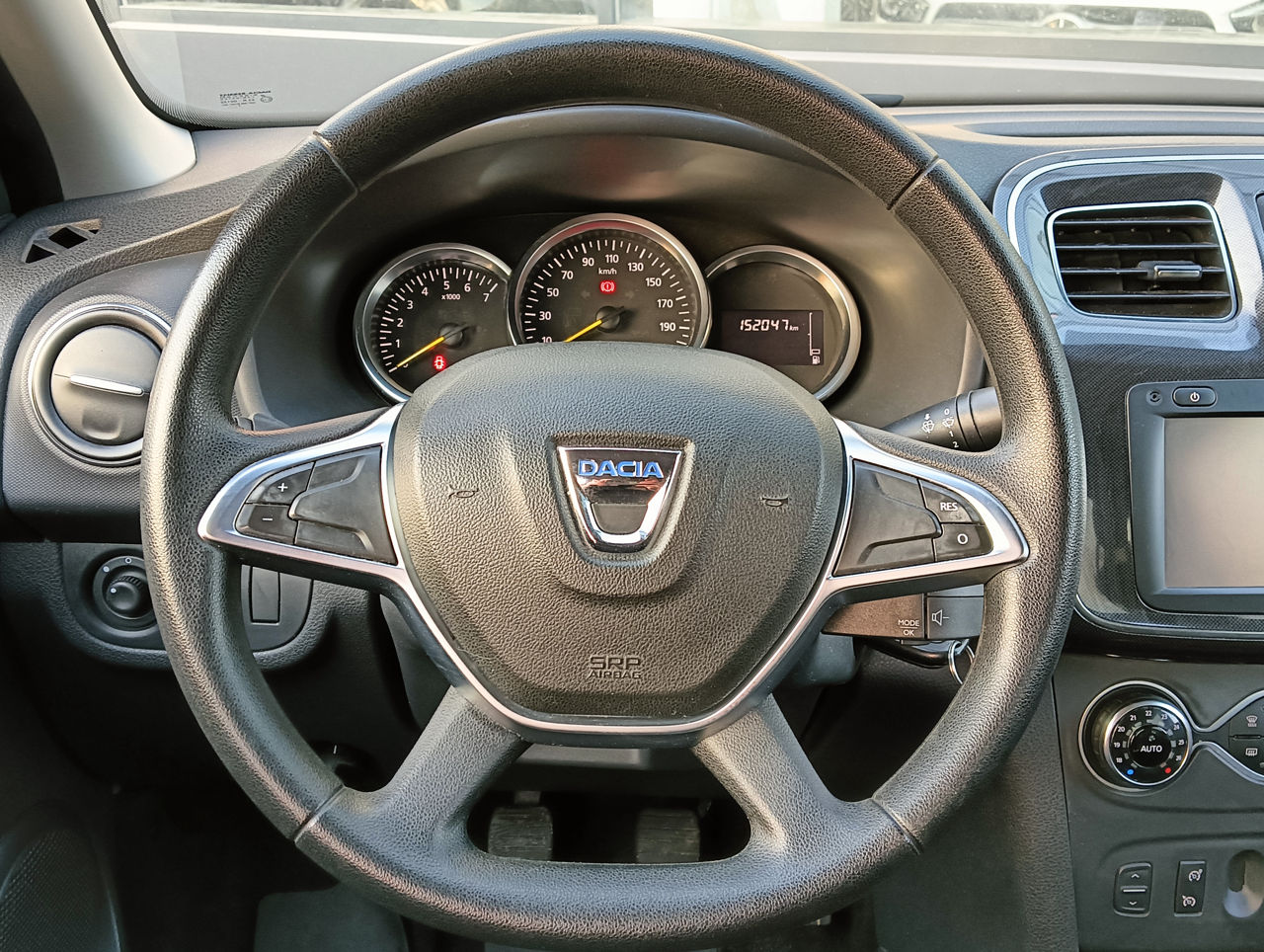 Dacia Logan foto 12