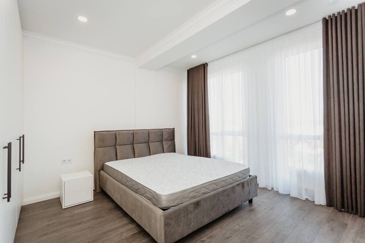 Apartament cu 2 camere, 65 m², Buiucani, Chișinău foto 6