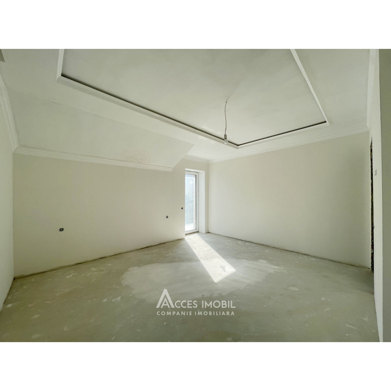 Casă în 2 niveluri! Goianul Nou, str. Gloriei, 170m2 + 8 ari. Variantă albă! foto 12