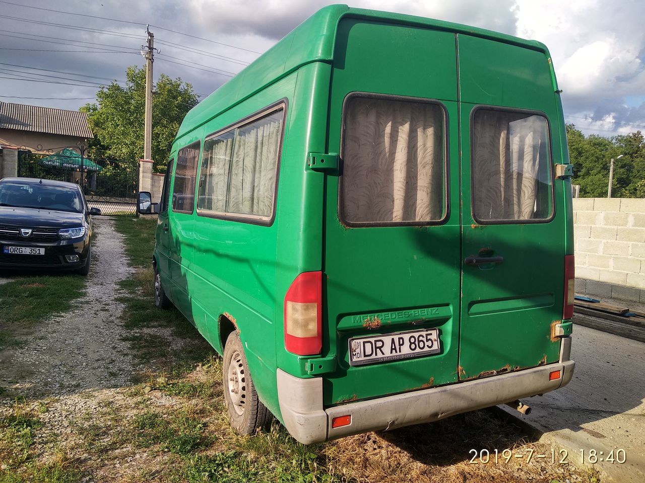 Mercedes -208D