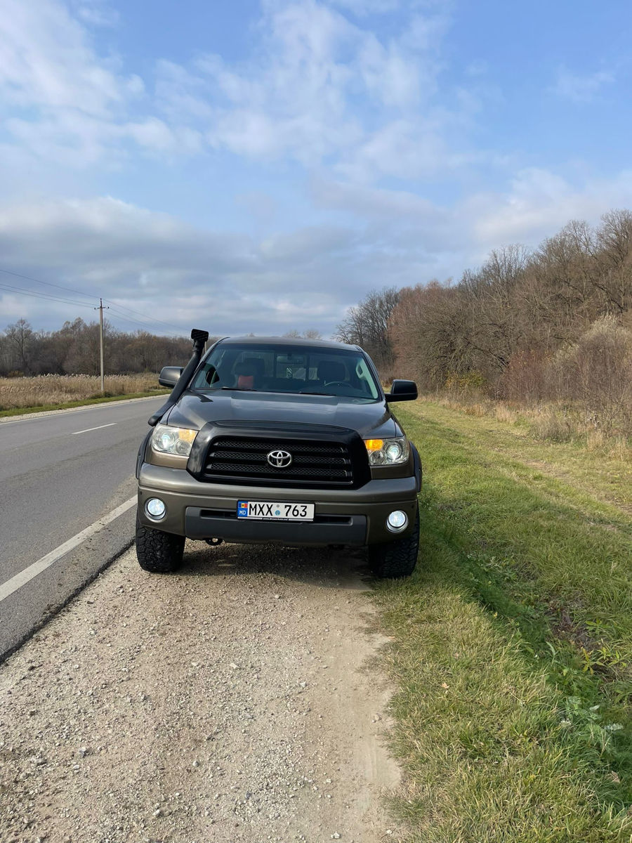 Toyota tundra