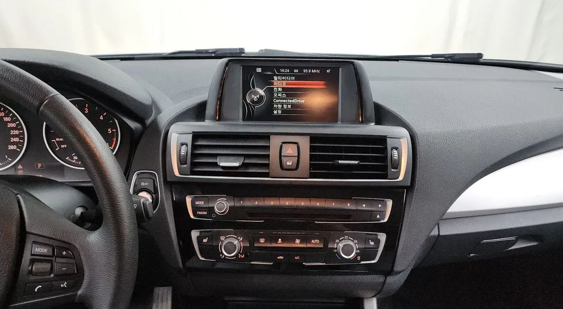 BMW 1 Series foto 11