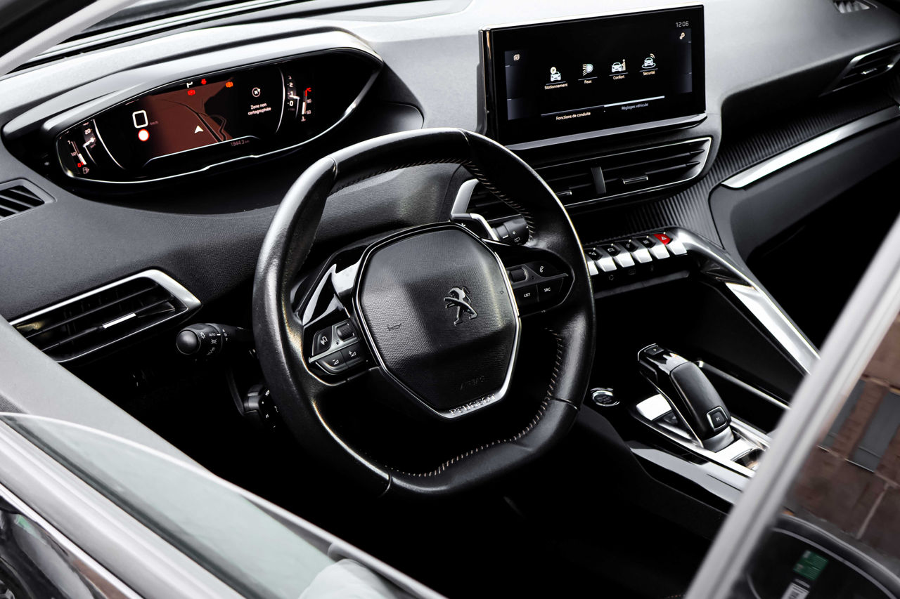 Peugeot 3008 фото 11