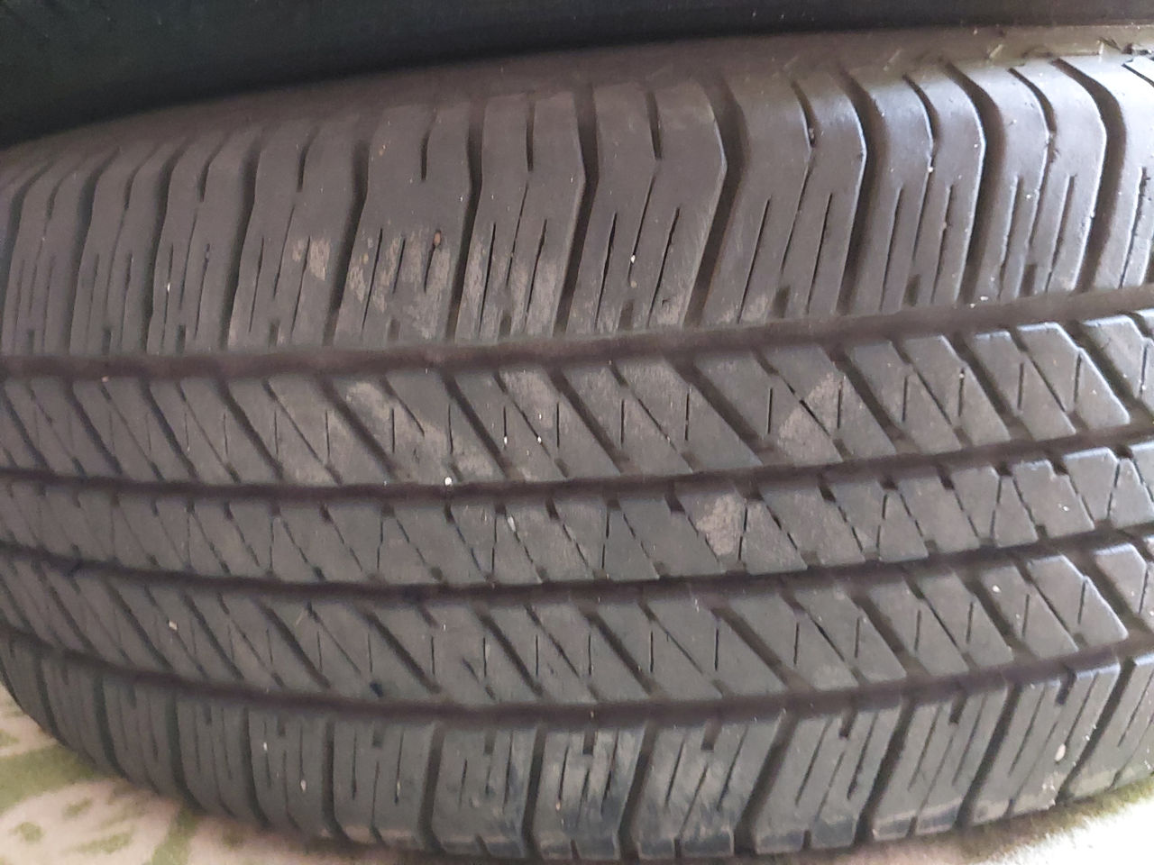 Brigestone dueler H/T 265/65 R17 foto 1