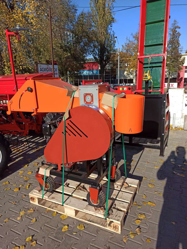 Tocatoare de crengi pentru tractor фото 14