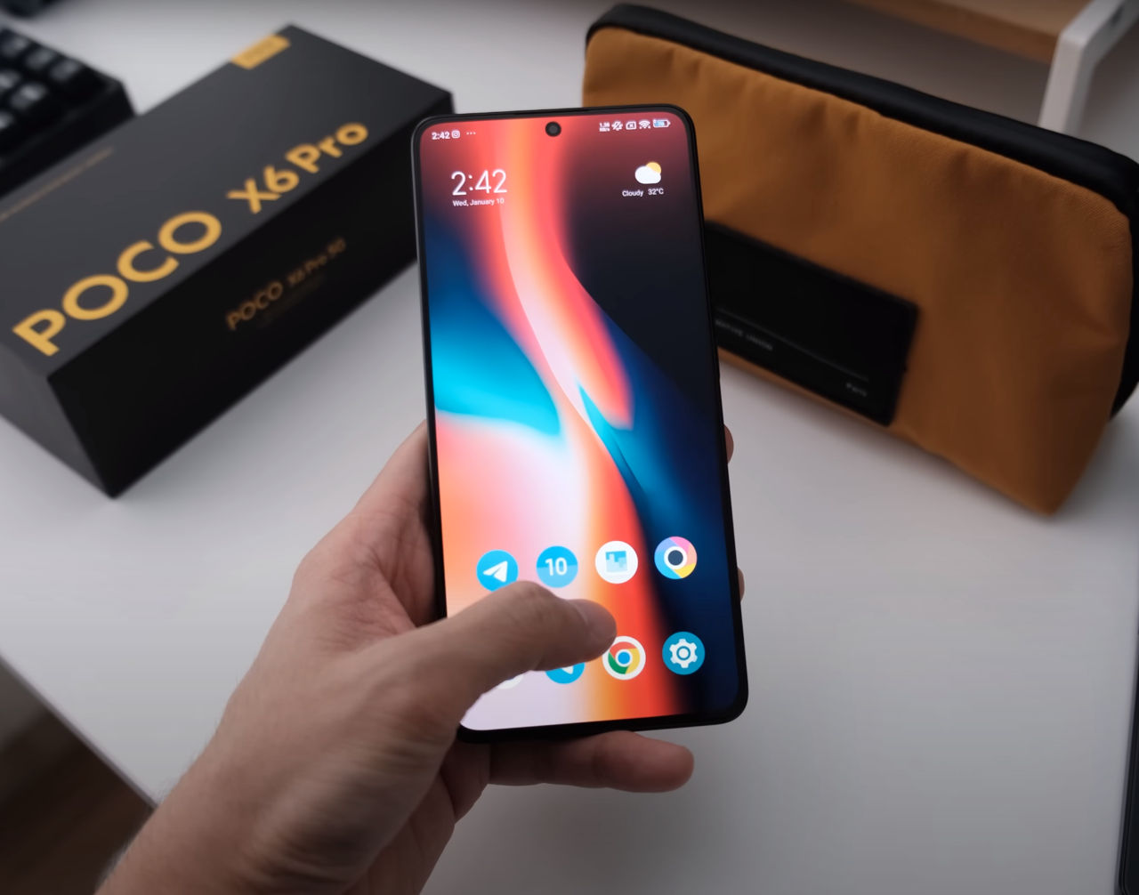 Noul Xiaomi Poco X6 Pro de la 235 lei lunar! În credit 0%! foto 2