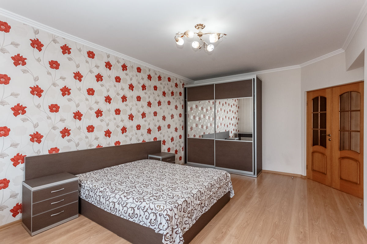 Apartament cu 4 camere, 132 m², Centru, Chișinău foto 13