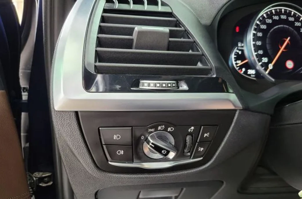 BMW X3 foto 13