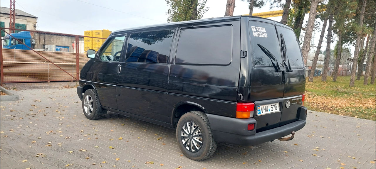 Volkswagen Transporter foto 8