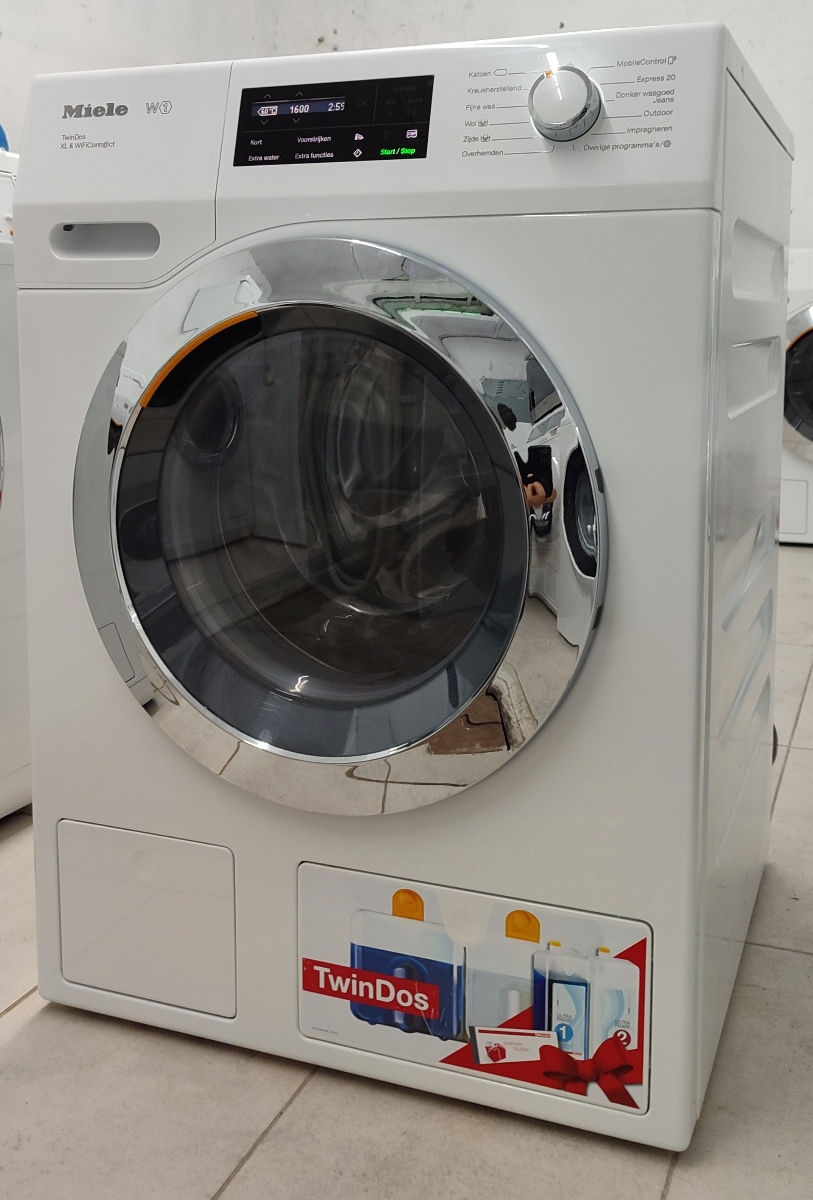 Стиральная машина Miele W1 фото 3