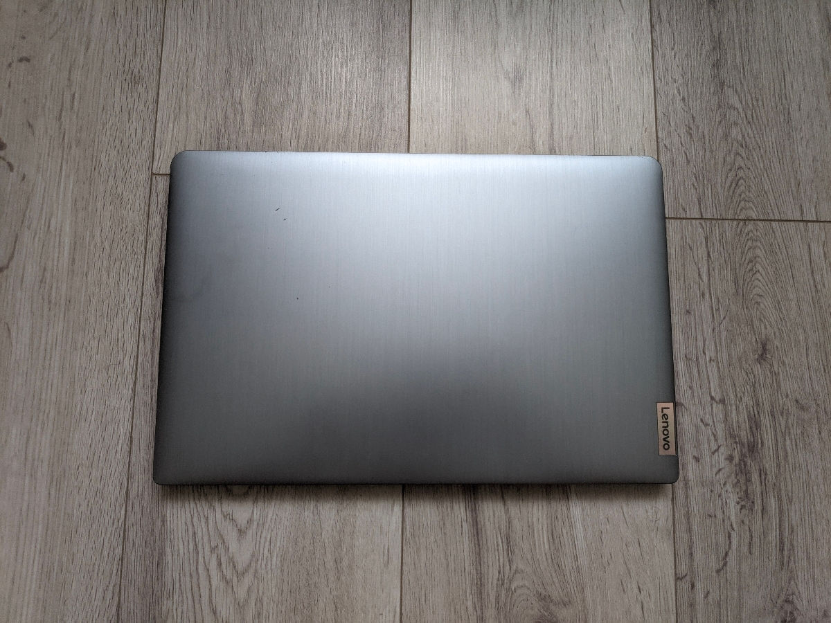 Lenovo IdeaPad 3 15ALC6 (Ryzen 3/8Gb/256Gb) фото 1