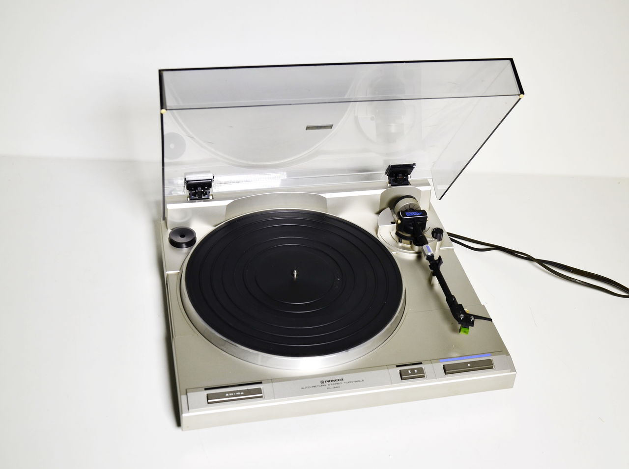 Pioneer PL-340 Stereo Turntable / есть пластинки фото 4