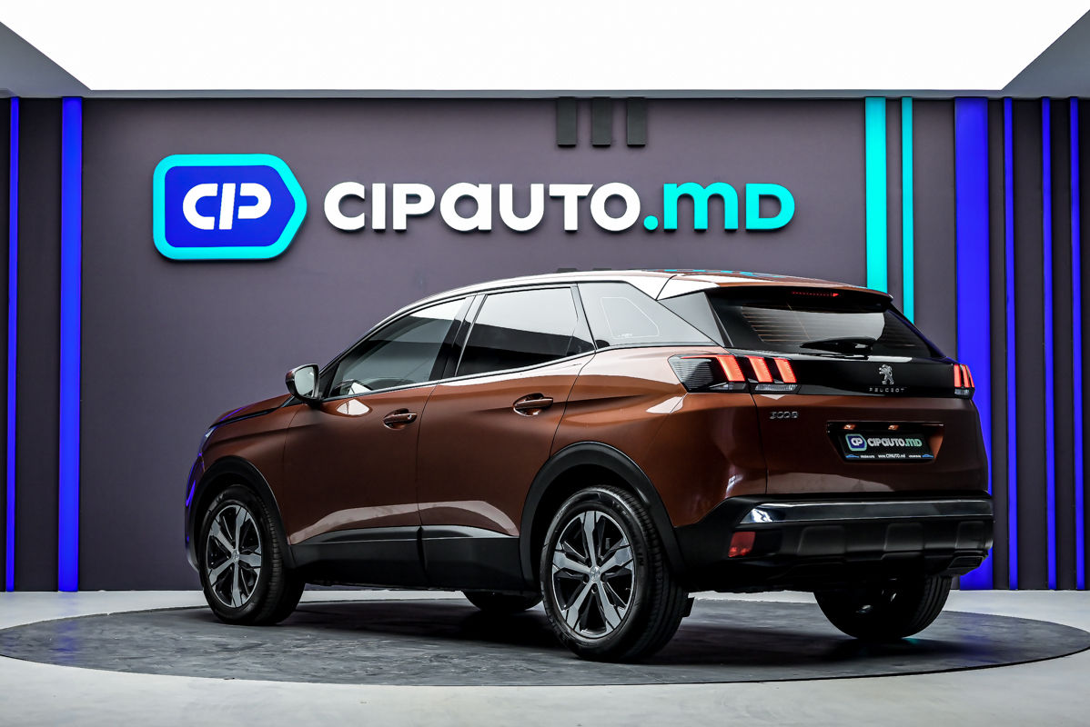 Peugeot 3008 foto 1