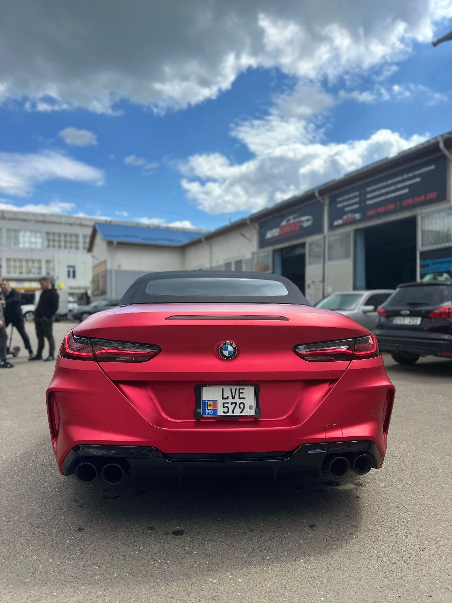 BMW M8 фото 2