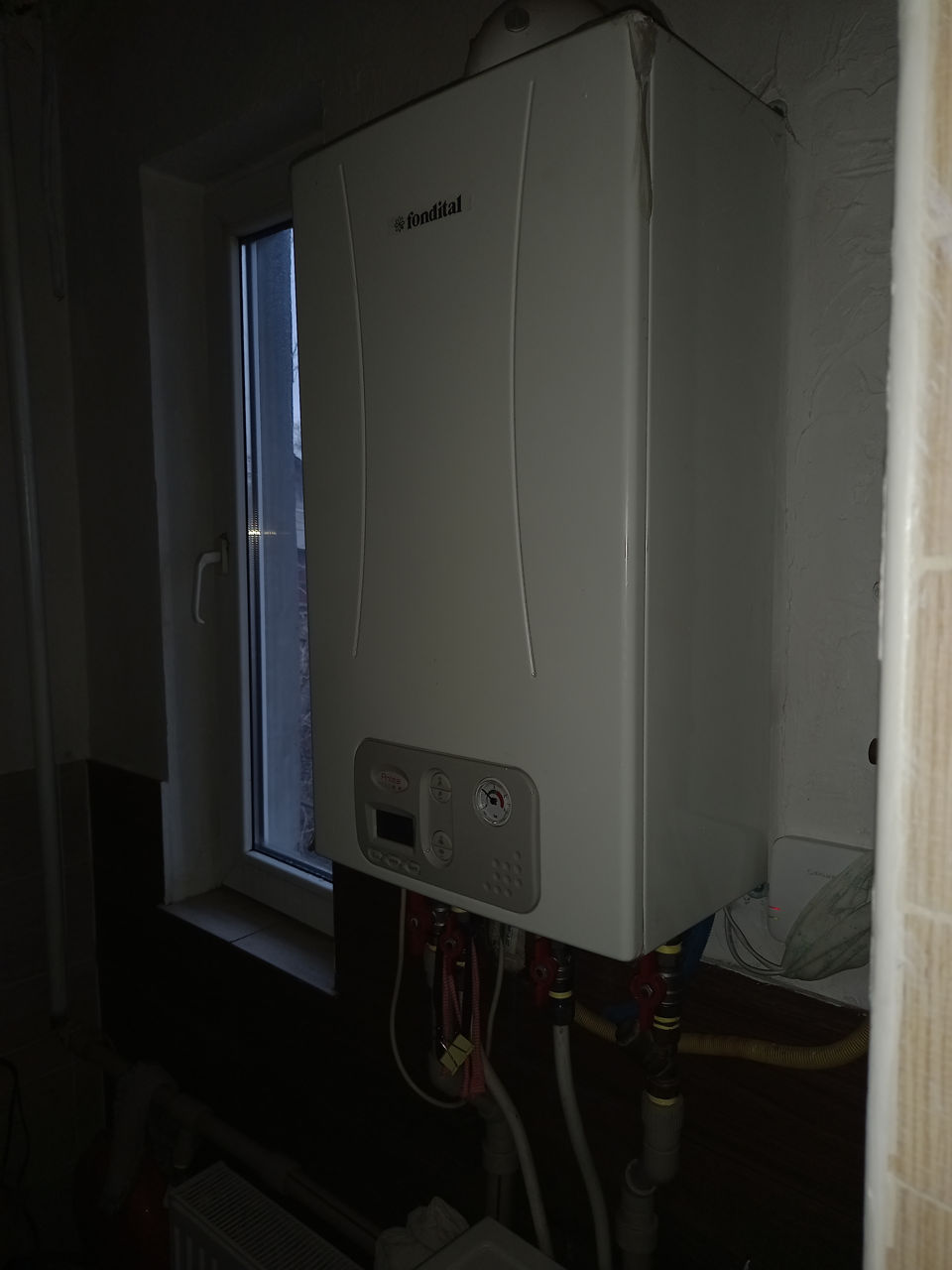 Casa mare cu mansarda nefinisata foto 9