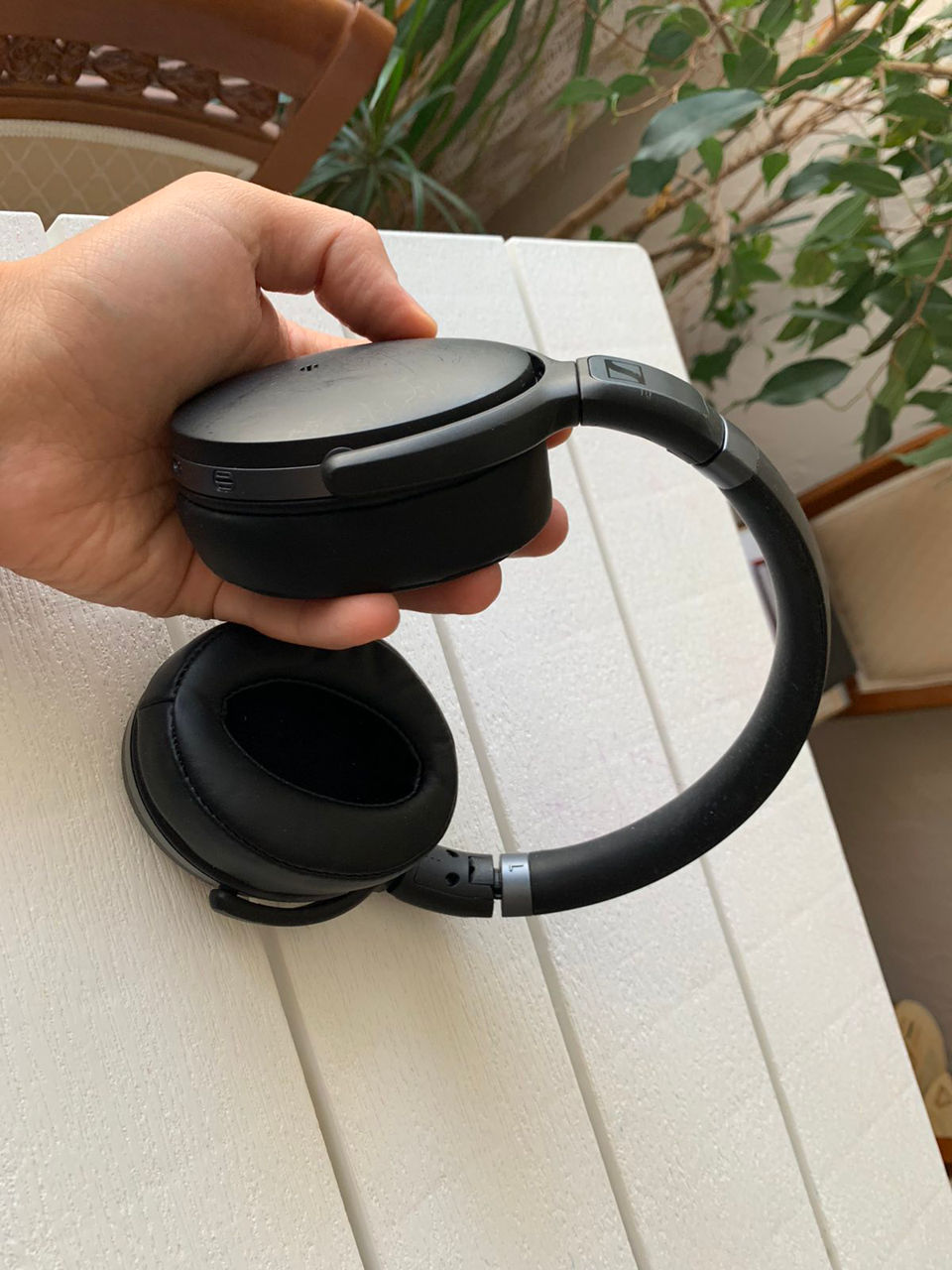 Беспроводные наушники Sennheiser HD 4.40 BT