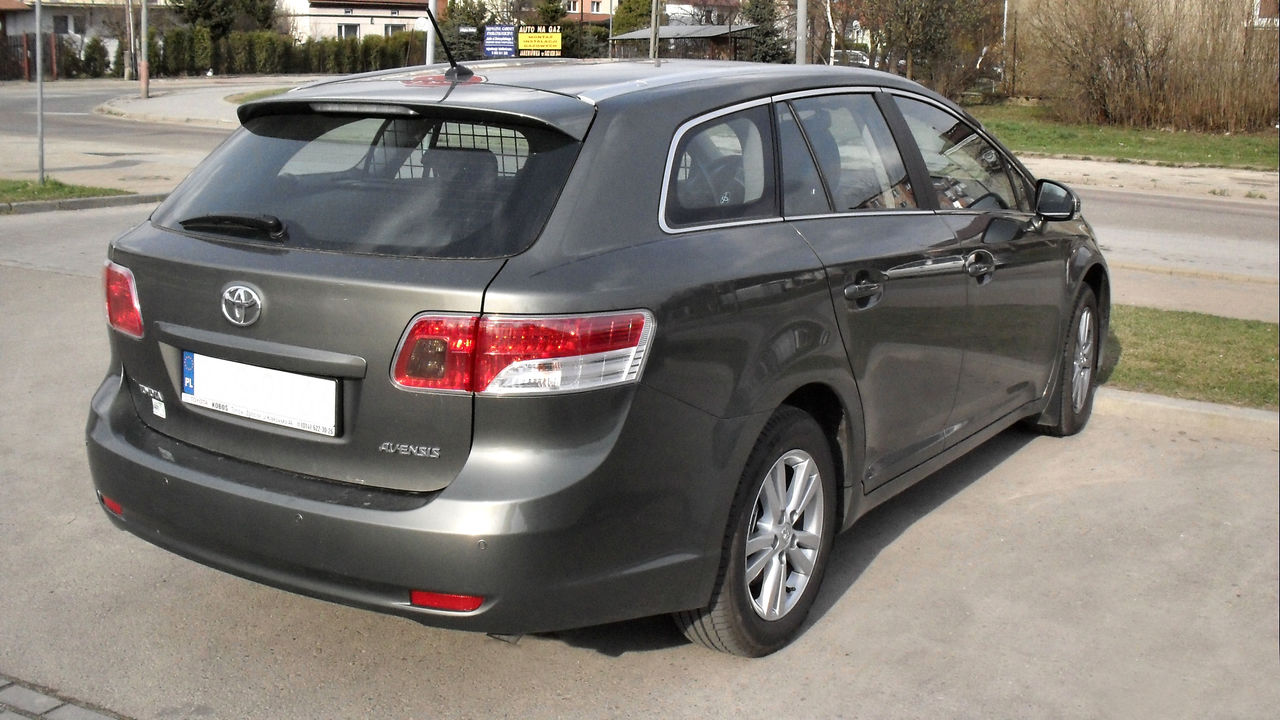 Toyota Avensis 1.8 2.0 d4d + 2.2 d-cat t27 hacibak.universal.Комплектующие Запчасти к автомобилям. foto 2