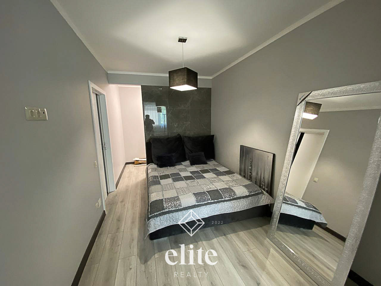 Apartament cu 2 camere, 114 m², Centru, Chișinău foto 1