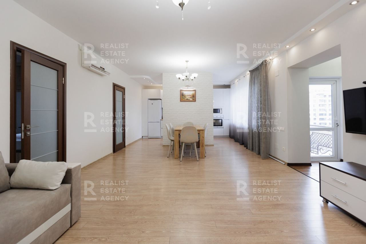 Apartament cu 3 camere, 93 m², Botanica, Chișinău foto 4