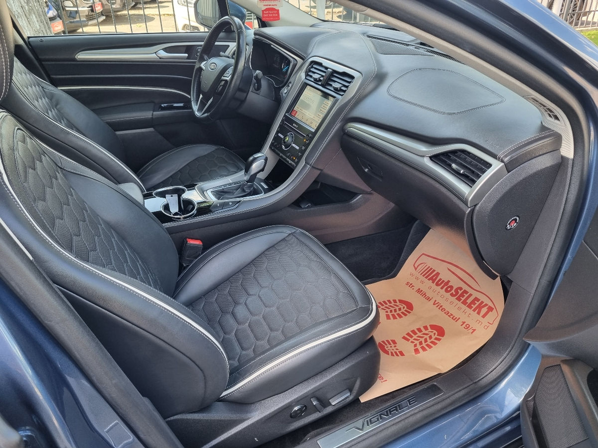 Ford Mondeo 2018 photo 10