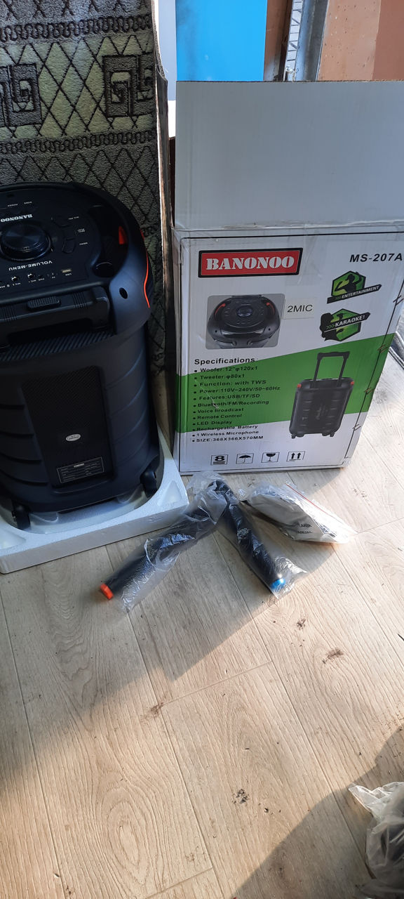 Boxa portativa cu 2 microfoane 300w  foto 1