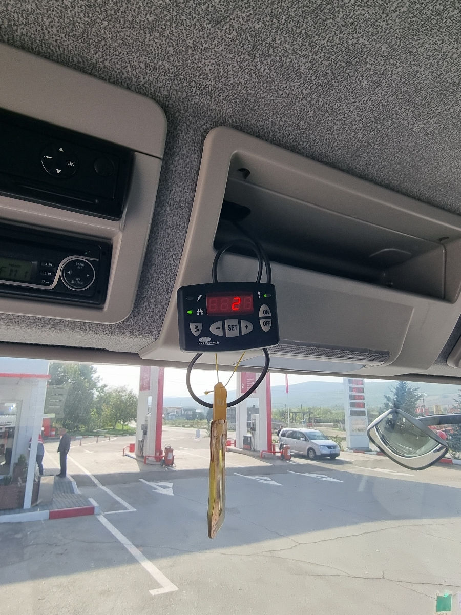 Iveco EUROCARGO foto 9