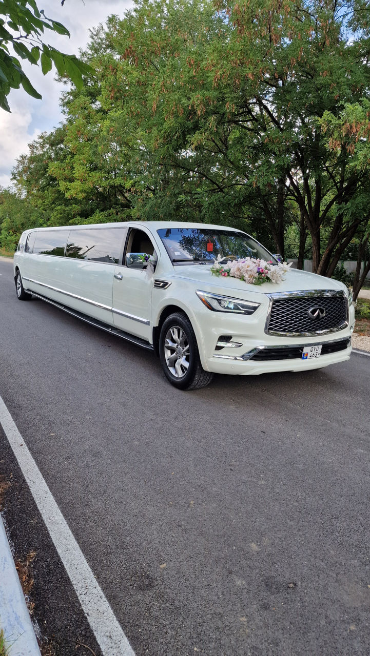 Infinity Hummer  Cadillac Lincoln foto 1