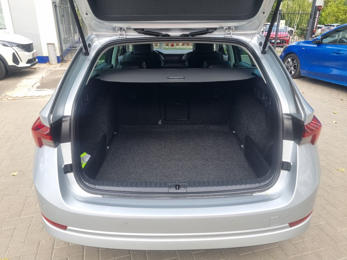 Skoda Octavia 2020 photo 19
